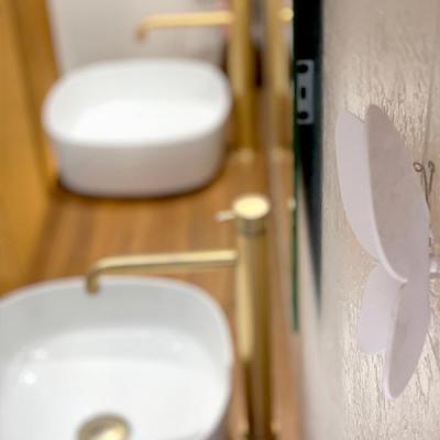 Baño 24